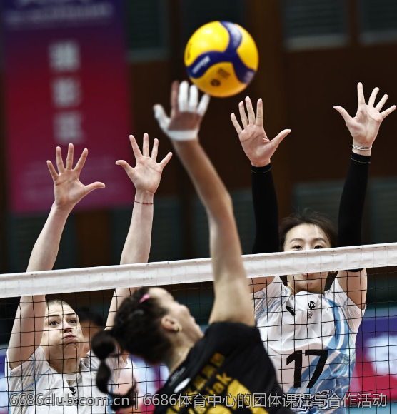 6686体育中心的团体课程与合作活动